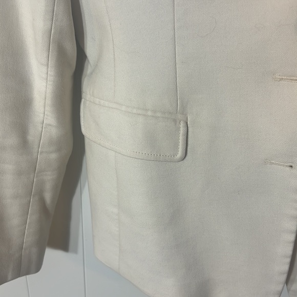 Banana republic white blazer - Picture 2 of 10